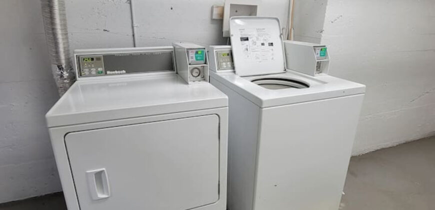 Corporate Stays |Guilbault Studio w/Air Conditioner