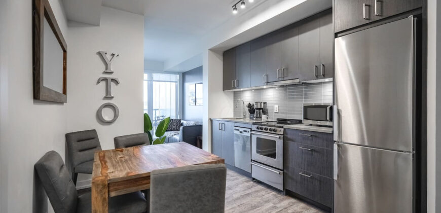 Toronto – 2 Bedrooms Apartment