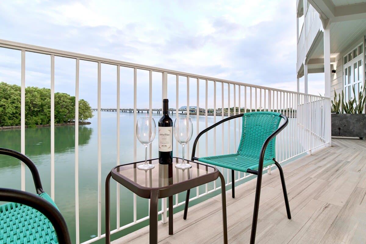 Lovely 1BR and 3BR Apartments In Panama