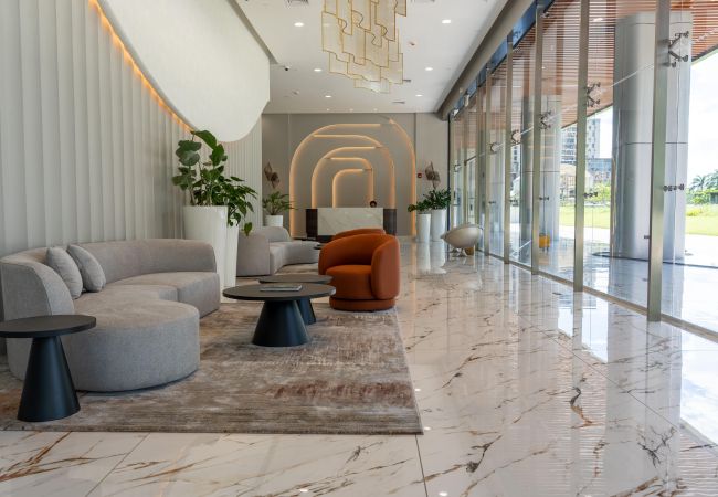 Pet-Friendly 1-Bedroom with Ocean Vista in Panama City