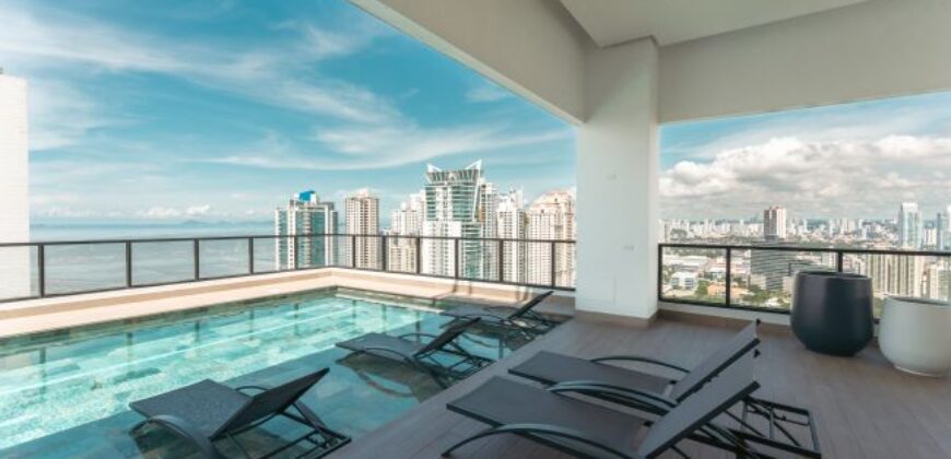 Furnished 1 BR Apartment with Ocean & Park Views for Business Stays