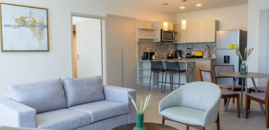 High-End Studio with Elevated Park Views for Rent in Panama